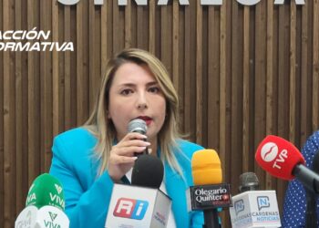 ¡Les niegan acceso! Integrantes del Movimiento Democrático Universitario solicitan derecho a réplica enRadio Universidad