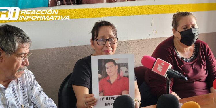 “En Fiscalía puras mentiras no está trabajando”, Martina Meléndrez, tras 20 días de la desaparición de su hijo Víctor Johbany