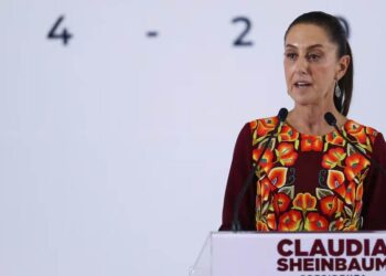 Sheinbaum anuncia reformas constitucionales de no reelección y apoyos sociales