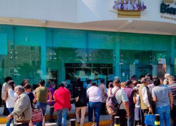 Secretaría de Bienestar negó información de cómo cobrar pagos vencidos de pensión a persona de 92 años