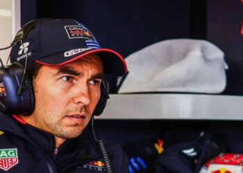 Checo Pérez llega al Gran Premio de Hungría con la presión a tope