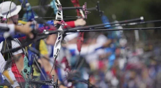 México comienza con buena puntería en el tiro con arco de París 2024