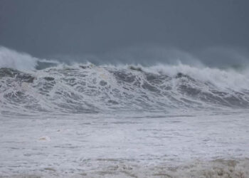 Huracán ‘Beryl’ se acerca a la Península de Yucatán: ¿Qué municipios golpeará este jueves y viernes?