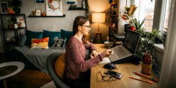 SEP lanza convocatoria para cursar la universidad abierta; ve carreras y requisitos