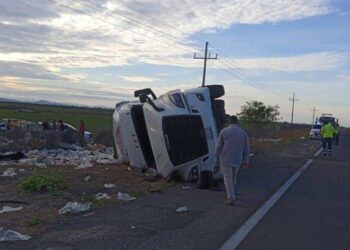 Muere motociclista que se estrelló contra un tráiler en la maxipista Culiacán Mazatlán