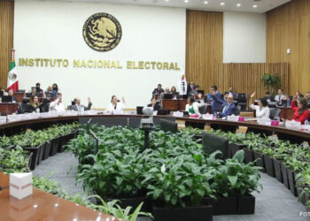 INE reduce multas a partidos por irregularidades en campañas