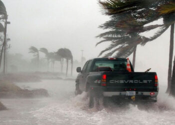 Se forma depresión tropical Uno-E frente a costas de Manzanillo, Colima