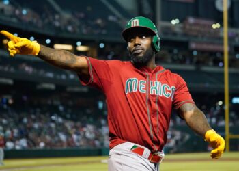 El mexicano Randy Arozarena castiga de nuevo a su exequipo y llega a 18 cuadrangulares en la temporada de Grandes Ligas