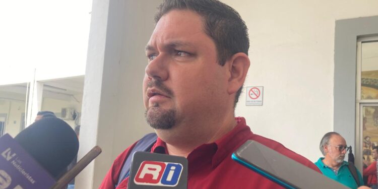 Convoca Delegado de Vialidad al uso adecuado de la tarjeta de descuento de estudiantes