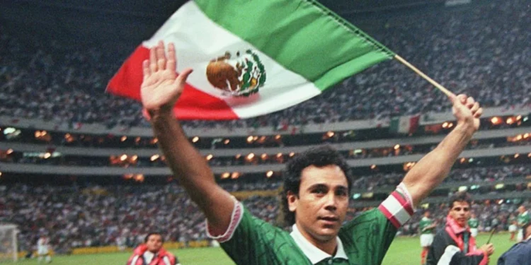 Hugo Sánchez señala que si hubiera continuado como DT del Tri ya habría ganado un Mundial