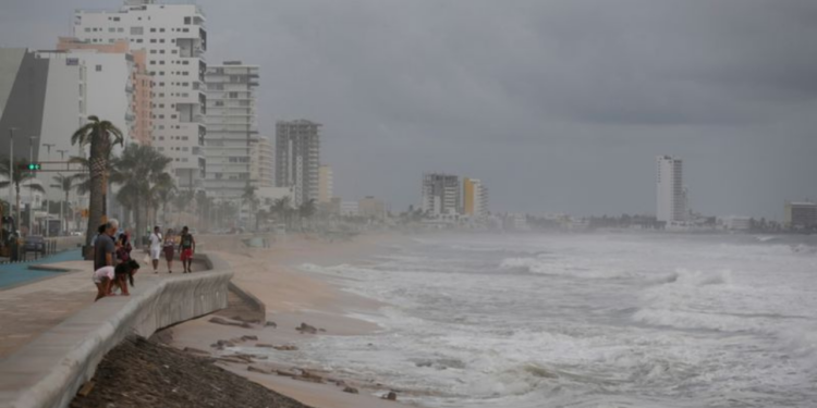 Este viernes regresa la probabilidad de lluvia y aumenta la temperatura en Mazatlán