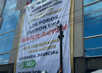 AMLO pide que no se les suspenda el salario a trabajadores del Poder Judicial en paro