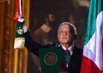 AMLO invita a Sheinbaum a la conmemoración del 15 de septiembre en el Zócalo: “Es mi último Grito”
