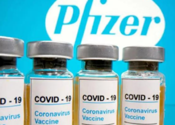 Nueva versión de vacuna contra covid-19 es aprobada por EU