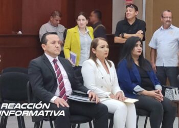 Aspirantes a Fiscal del Estado comparecen ante diputados en el Congreso