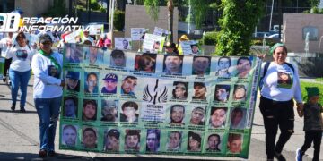 “¿Dónde están, Dónde están?”: Marchan familiares de desaparecidos