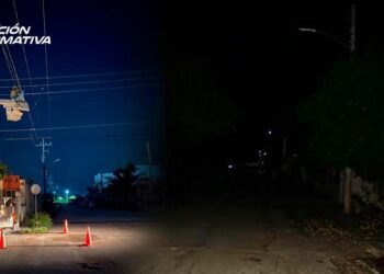 Apagones es culpa de la CFE, “hace mantenimientos medianamente, por eso la gente está molesta”: Alcalde