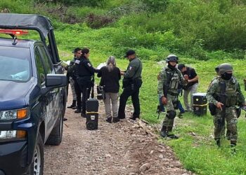 Encuentran tres personas ejecutadas en un a brecha en el municipio de Elota