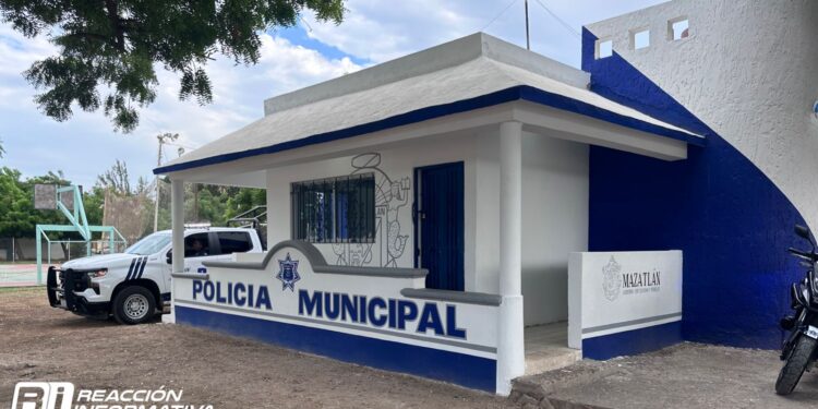 Alcalde promete seguridad permanente; rehabilitarán 13 casetas, la de Santa Fe no está en la lista