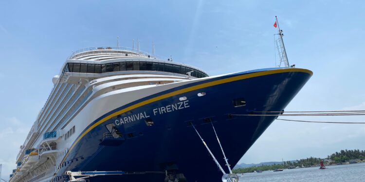 Concluye calendario de cruceros en agosto con 272 mil pasajeros y una derrama económica de más de 300 millones de pesos