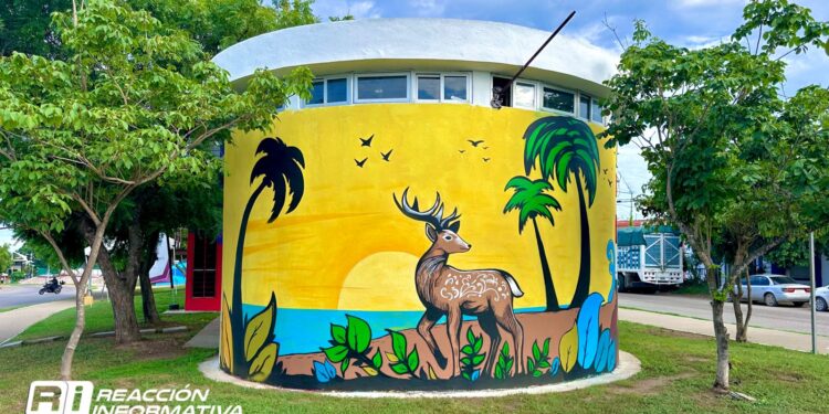 Con la finalidad de erradicar el grafiti, Gobierno pinta murales en el Parque Lineal; gastó 135 mil pesos