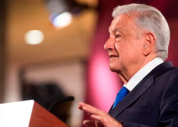 “Y los que resulten”: AMLO dice que está bien que se investigue “traición a la patria” en caso de “El Mayo” Zambada