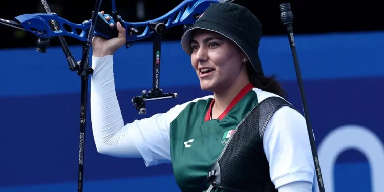 Una más de Ana Guevara: Alejandra Valencia exhibe a la Conade por reducirle su beca pese a su medalla en París 2024: “No pues muchas gracias”