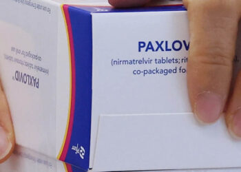 Cofepris autoriza comercialización abierta de Paxlovid para COVID-19