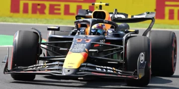 Hamilton lidera los libres del GP de Italia; ‘Checo’ Pérez fue 15