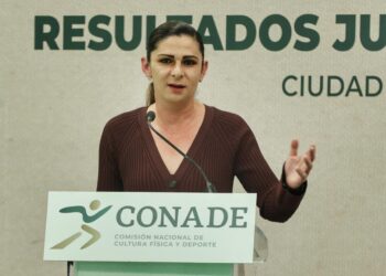 “Todo lo que gano me lo trago y me lo unto y me lo visto como me da mi chin***ada gana”:Ana Gabriela Guevara
