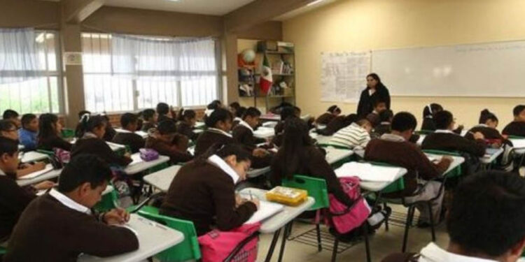 Estos son TODOS los puentes y días de descanso que le restan al 2024, según el calendario de SEP