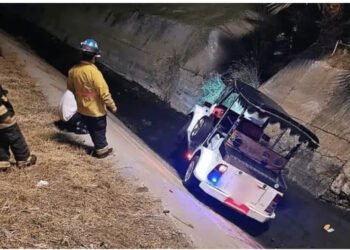 Pulmonía termina al fondo de canal pluvial en Mazatlán en área de la Marina