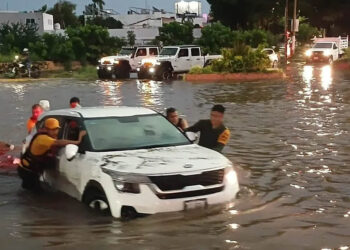 Lluvias en Sinaloa dejan una persona muerta
