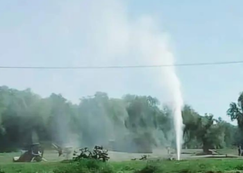 Por toma de huachicol, evacuan viviendas en Querétaro