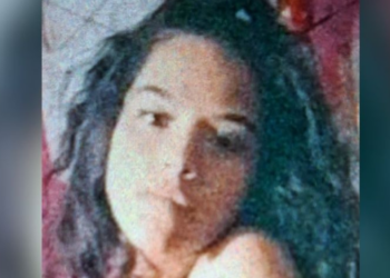 Amanda tenía 18 años, fue hallada sin vida debajo de una cama tras una semana desaparecida, su pareja huyó