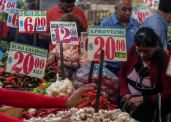 Desacelera inflación luego de cinco meses al alza, llega a 4.99% en agosto