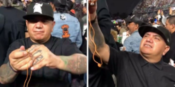 Hombre esparce cenizas de su amigo durante concierto de Caifanes y lo tunden en redes: “Pues si no es ritual”