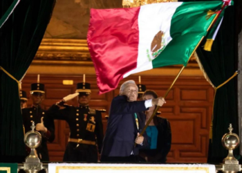 “Ahora sí nace del corazón decir ¡Viva México!”: AMLO invita a su último Grito de Independencia