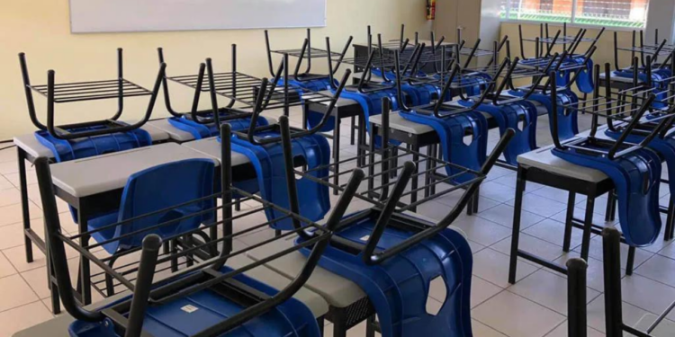 Reanudan clases en Sinaloa en medio de ola de violencia