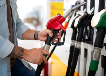 Subsidio a gasolinas beneficia a consumidores de las fronteras; el resto no tendrá apoyo, otra vez