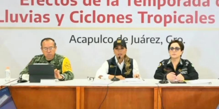 Mueren dos personas en Guerrero por deslave en su casa tras impacto de “John”