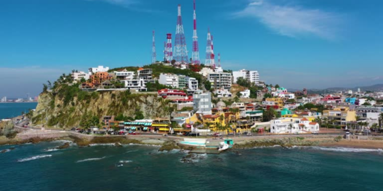 Fin de semana mayormente soleado con calor húmedo y sin probabilidad de lluvia se pronostica en Mazatlán