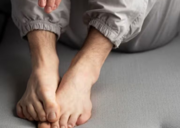 ¿Qué nos quiere avisar nuestra salud cuando nos duelen los pies?