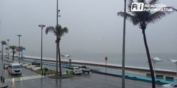 Chubascos tormentosos con cielo parcialmente nuboso se pronostica en Mazatlán