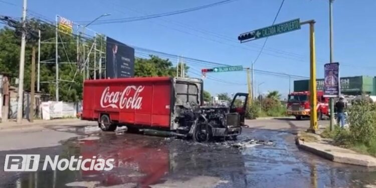 Restablecen circulación por Costerita; SSP tras quema de unidades en ese sector