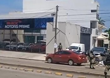 Atentan contra negocio de carros en la Colonia Hidalgo, Culiacán