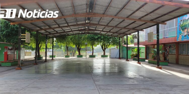 Tras ola de violencia, escuelas de Culiacán registran ausentismo