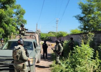 Asesinados y con un carrito de juguete localizan a dos hombres en la colonia El Barrio, Culiacán