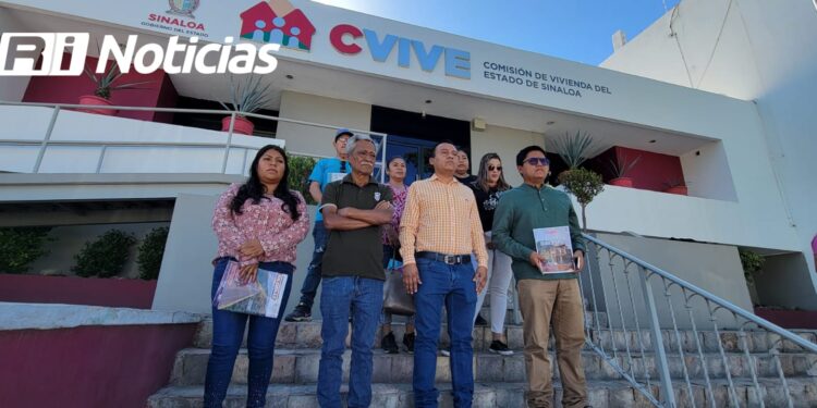 Exigen Antorchistas a Cevive cumplir acuerdos de vivienda
