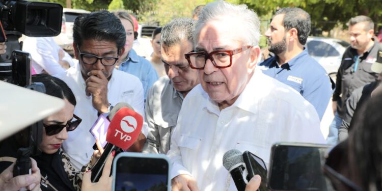 “Yo necesito estar en Sinaloa, no puedo estar dos días fuera”: Gobernador